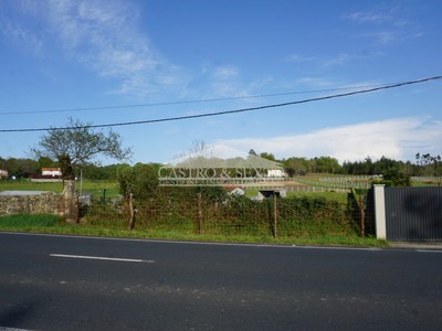 Solar en venta en Melide, O Feal