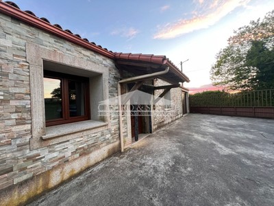 Casa en venta en Toques, Brañas, con 5 dormitorios y 2 baños