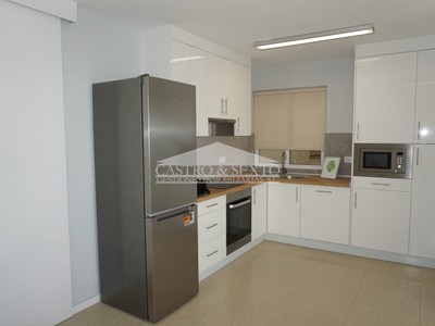 Piso en venta en Melide, Cantón De San Roque, con 4 dormitorios, 2 baños y 2 terrazas