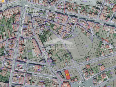 Solar en venta en Melide, Avenida Senadores