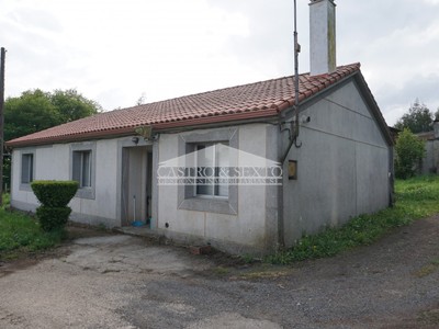 Casa en venta en Palas De Rei, Sanxorxe De Augasantas, con 3 dormitorios, baño y terreno