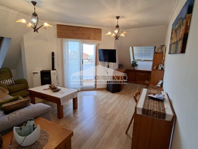 Piso en venta en Melide, Rd Pontevedra, con 3 dormitorios, 2 baños, plaza de garaje y trastero