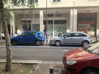 Local comercial en alquiler en Galdakao, Urreta, con baño