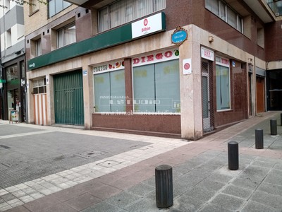 Locales en venta en Bilbao, Arangoiti, con baño