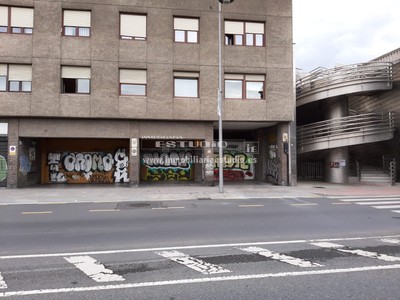 Garaje en venta en Bilbao