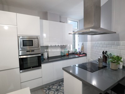 Piso en venta en Bilbao, Matiko, con 2 dormitorios y baño