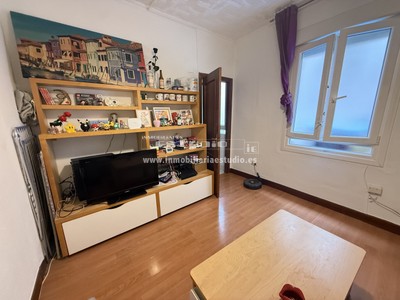Piso en alquiler en Bilbao, con 1 dormitorio y baño