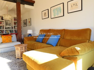 Piso en venta en Bilbao, Paseo Campo Volantin, con 2 dormitorios, 2 baños y balcón