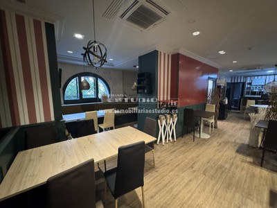 Locales en alquiler en Bilbao, Casco Viejo, con 3 baños