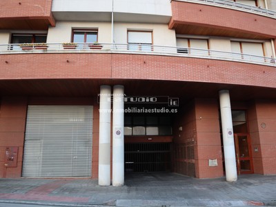 Garaje en venta en Bilbao