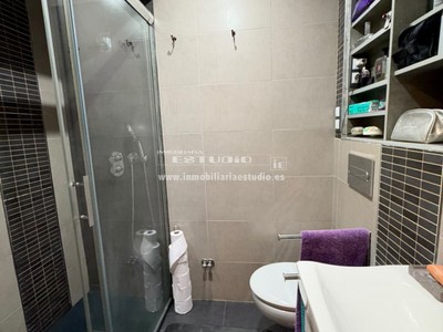 BAÑO CON DUCHA