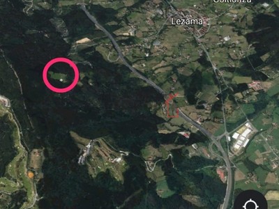 Casa rústica en venta en Lezama, con terreno