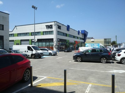 Garaje en venta en Derio