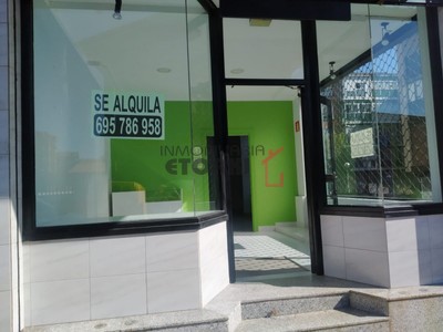 Locales en alquiler en Zamudio, con aseo