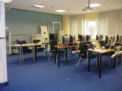 Oficina en alquiler en Derio