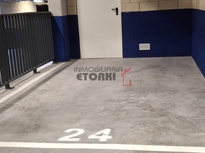 Trastero en alquiler en Derio, con trastero