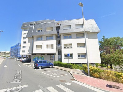 Piso en venta en Algorta, Fadura, con 4 dormitorios, 2 baños, plaza de garaje, trastero y 2 terrazas