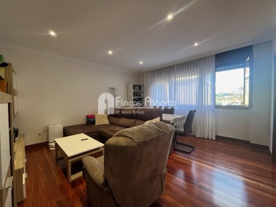 Piso en venta en Algorta, Arene, con 3 dormitorios, 2 baños, plaza de garaje y trastero