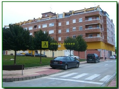 Local en planta baja en venta en Najera