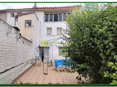 Vivienda o chalet en venta en Alesanco, con 4 dormitorios, 2 baños y terreno