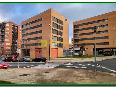 Local en planta baja en venta en Logroño