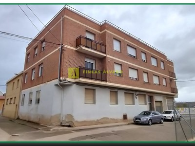 Piso en venta en Uruñuela, con 3 dormitorios y baño