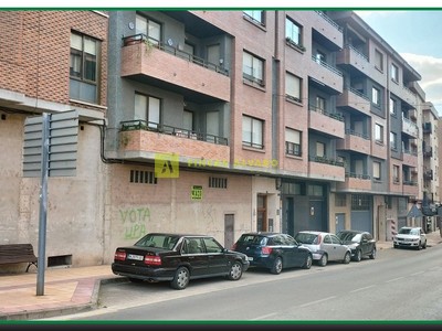 Local en planta baja en venta en Najera