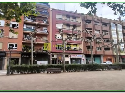 Piso en venta en Najera, con 3 dormitorios, baño, aseo y balcón