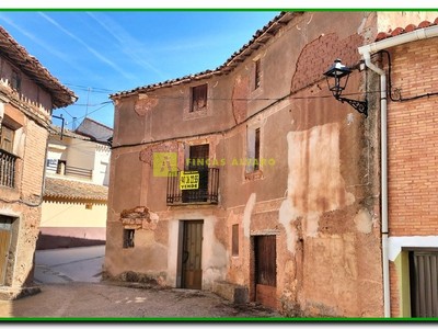 Casa rural en venta en Arenzana De Arriba, con 3 dormitorios, baño, 2 balcones y terreno