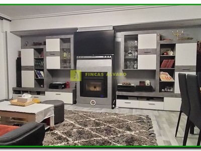Gran salón comedor con galería