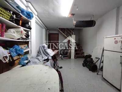 Garaje en venta en Laredo, Centro