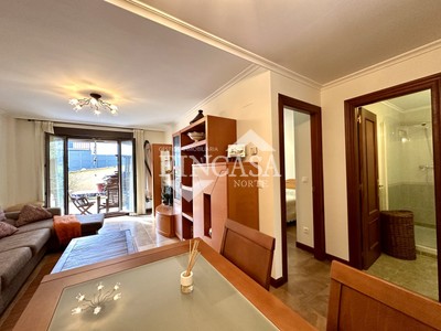 Piso en venta en Limpias, Avda Conde Albox, con 2 dormitorios, 2 baños y trastero