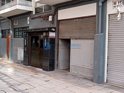Lonja en venta en Bilbao, Basarrate