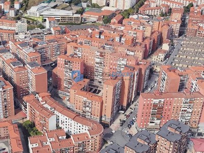 Locales en traspaso en Bilbao, Basarrate, con 2 baños