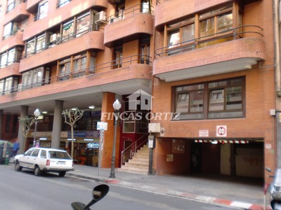 Piso en alquiler en Bilbao, Ensanche-ajuriaguerra, con 2 dormitorios y 2 baños