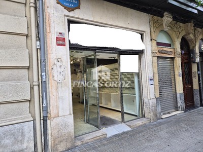 Local comercial en alquiler en Bilbao, Ensanche-astarloa, con aseo