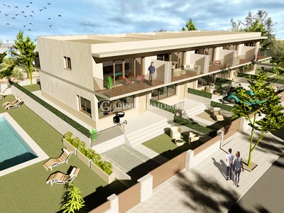 Adosado de obra nueva en venta en Cambrils, Ardiaca, con 4 dormitorios, 3 baños, plaza de garaje, balcón, terraza y terreno