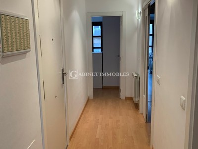 Piso en alquiler en Reus, Centre, con 3 dormitorios, 2 baños, plaza de garaje y 2 balcones
