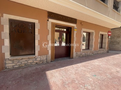 Locales en alquiler en Vimbodi, con aseo