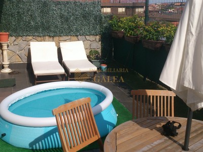 Atico en venta en Las Arenas, Santa Ana, con 2 dormitorios, baño y terraza