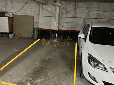 Garaje en venta en Algorta