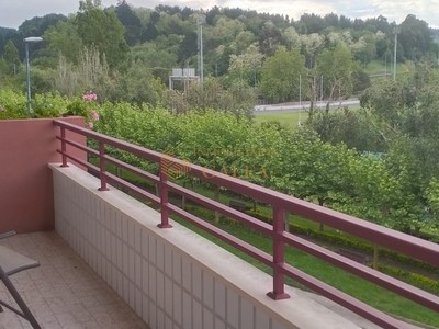 Piso en venta en Getxo, Poligono Blanco, con 3 dormitorios, 2 baños, plaza de garaje, trastero y terraza