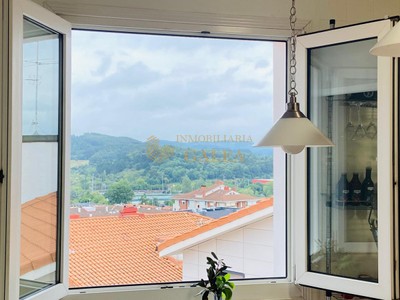 Piso en venta en Getxo, Centro, con 2 dormitorios, 2 baños, trastero y terraza