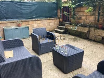 Duplex en venta en Getxo, Bidebarri, con 2 dormitorios, baño, aseo y terraza