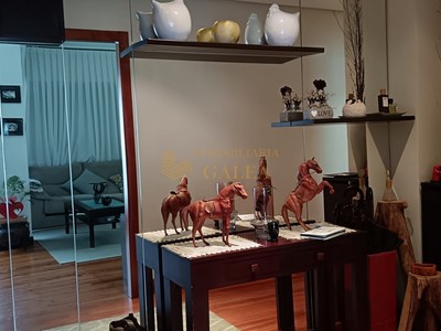 Piso en venta en Bilbao, con 3 dormitorios y 2 baños