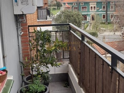 Piso en venta en Urduliz, con 3 dormitorios, baño, aseo, trastero y 2 terrazas