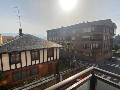 Piso en venta en Getxo, Alango, con 2 dormitorios, 2 baños y terraza
