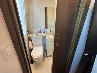 Baño integrado hab (puerta corredera)