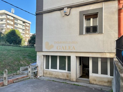 Vivienda y local