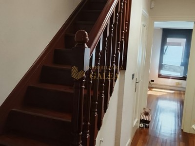 Duplex en venta en Getxo, con 3 dormitorios y 2 baños